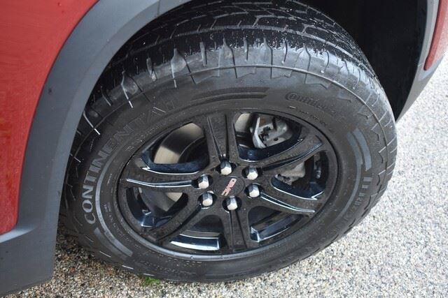 Used 2023 GMC Acadia AT4 w/ Trailering Package AWD/4WD image 15