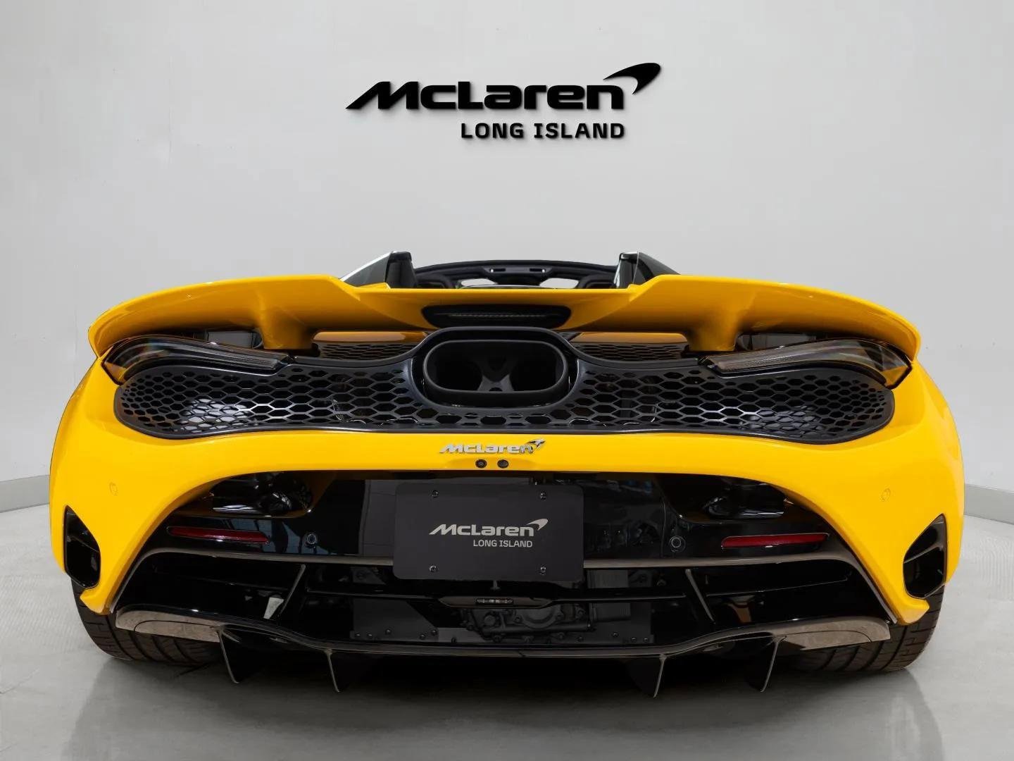 New 2026 McLaren 750S Spider image 7