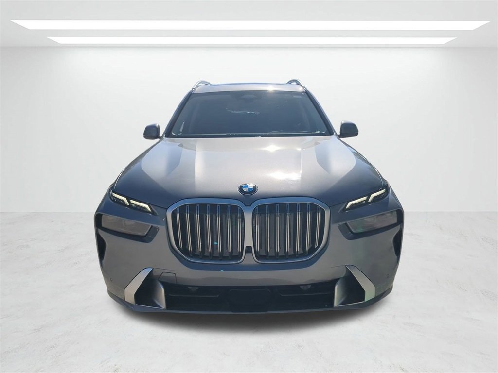 New 2026 BMW X7 xDrive40i w/ Premium Package image 9