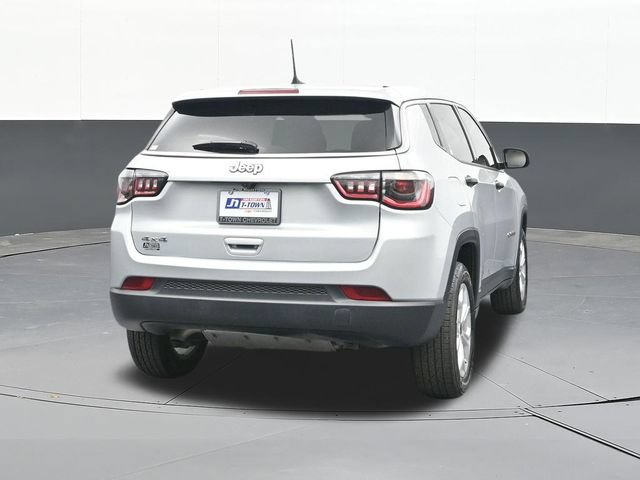 Used 2025 Jeep Compass Sport AWD/4WD image 12