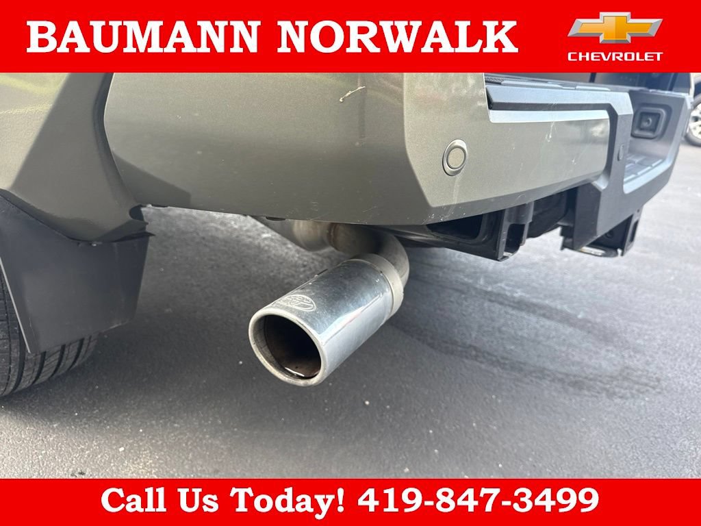 Used 2025 Toyota Tacoma Limited AWD/4WD image 16
