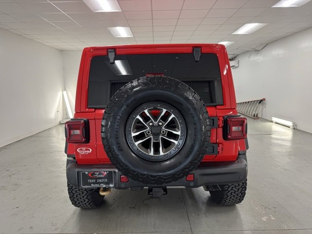 Used 2024 Jeep Wrangler Unlimited Rubicon 392 image 5