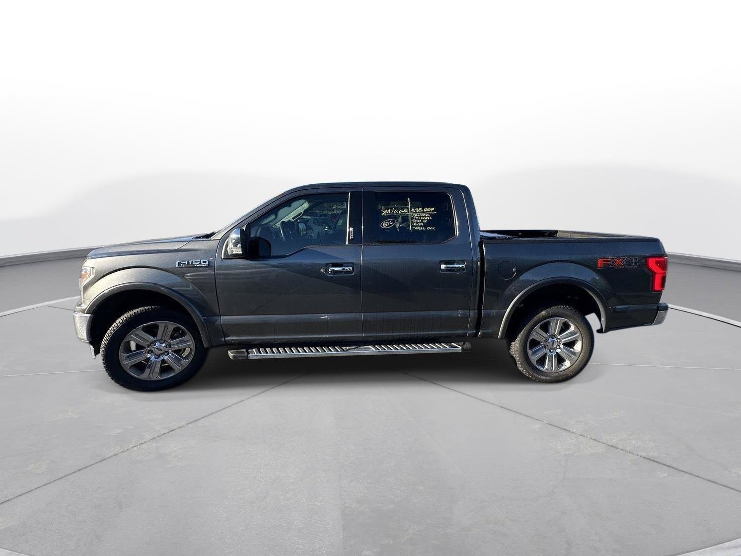 Used 2018 Ford F150 Lariat AWD/4WD image 9