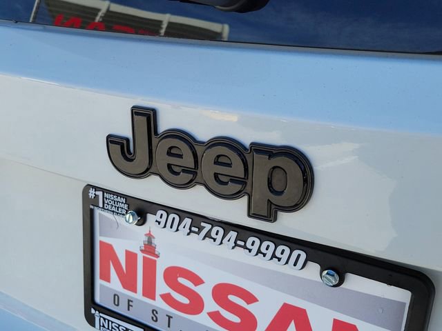 Used 2023 Jeep Renegade Altitude AWD/4WD image 8
