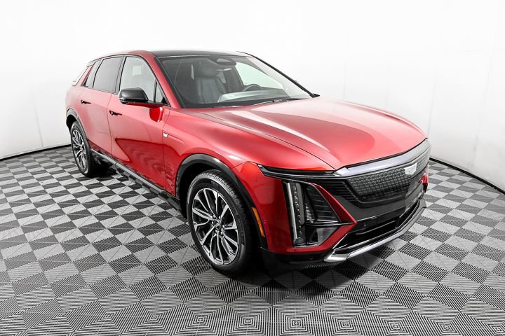 New 2025 Cadillac Lyriq Sport