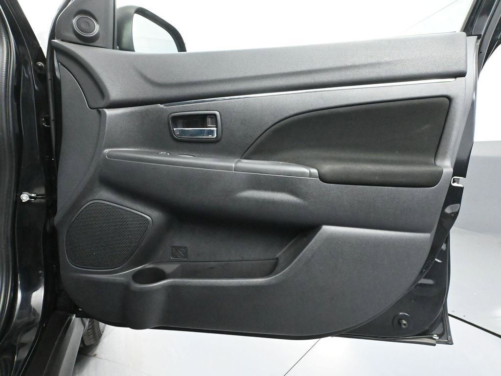 Used 2022 Mitsubishi Outlander Sport ES image 40