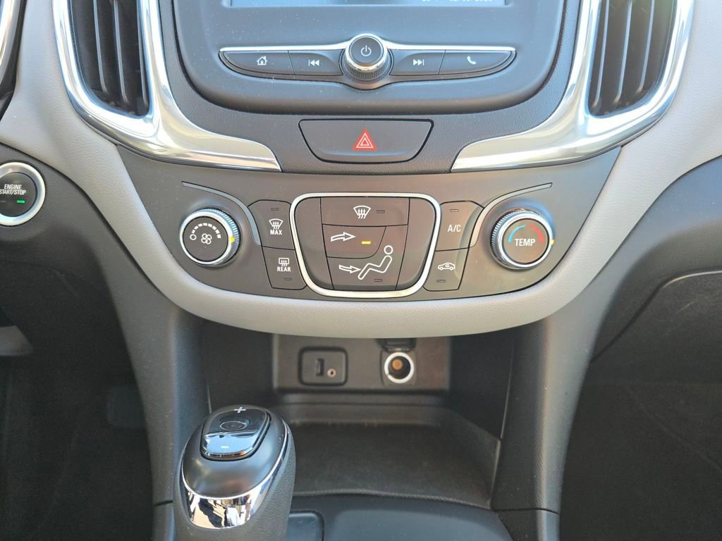 Used 2018 Chevrolet Equinox LS image 21