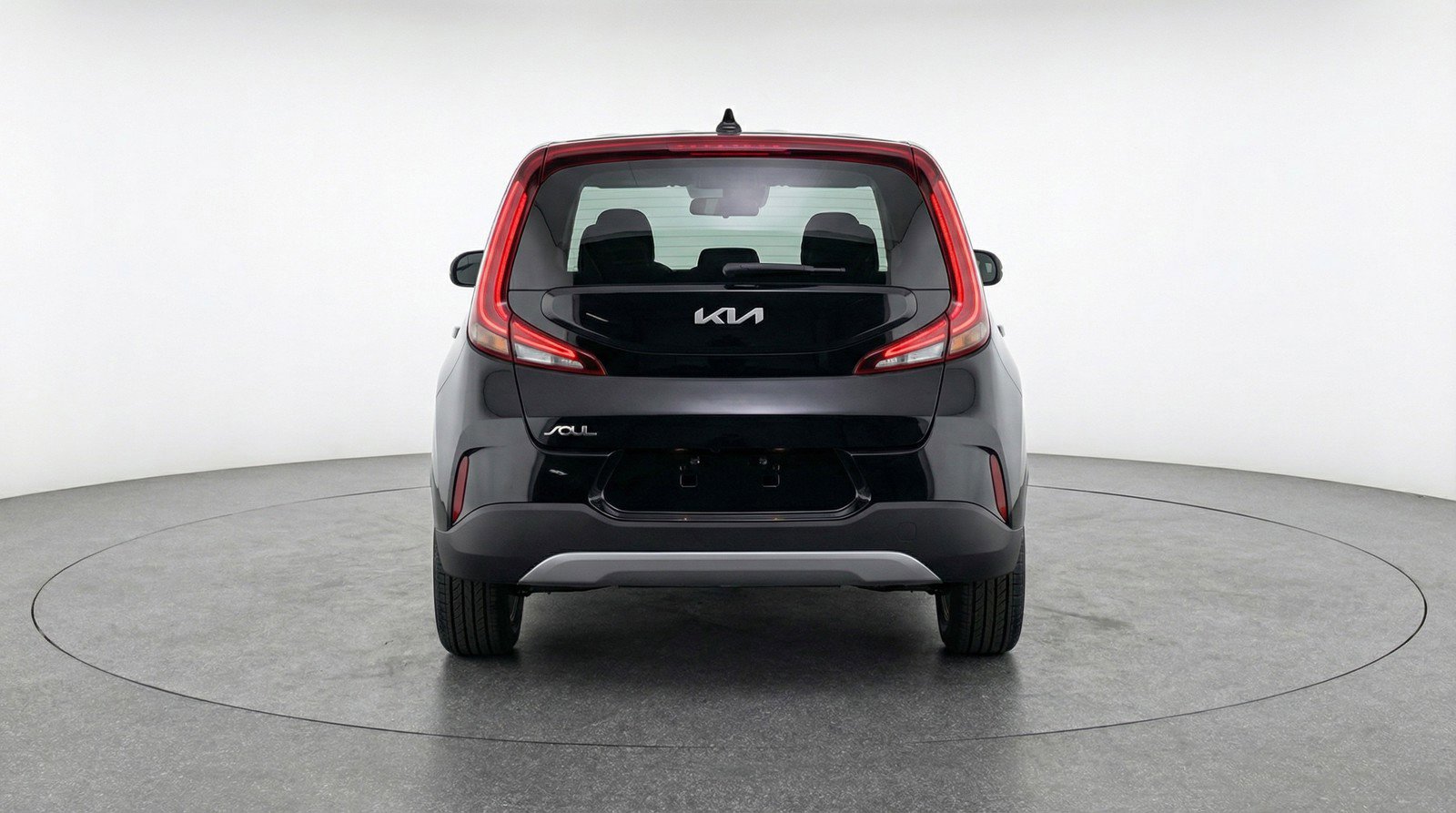 Used 2025 Kia Soul LX w/ LX Technology Package FWD image 7