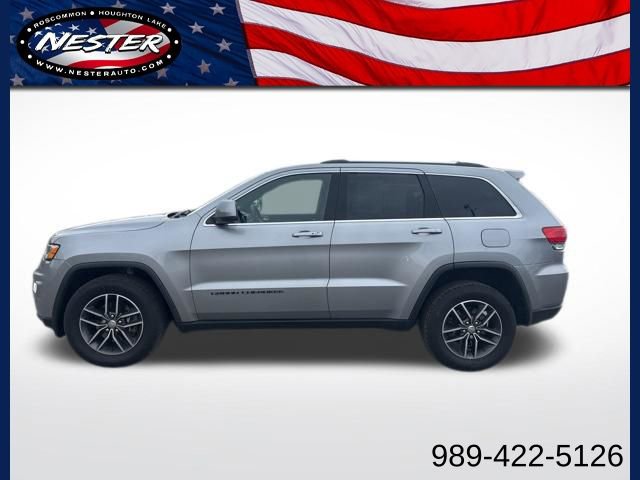 Used 2018 Jeep Grand Cherokee Laredo AWD/4WD image 1