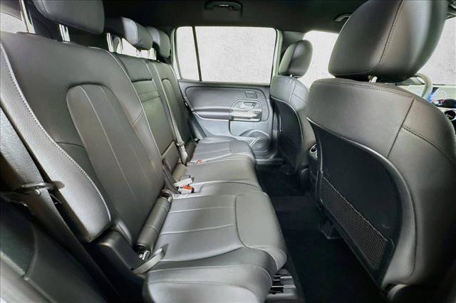 New 2026 Mercedes-Benz GLB 250 4MATIC image 24