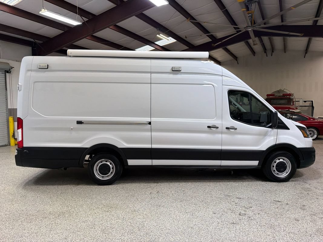 Used 2021 Ford Transit 350 148 High Roof Extended w/ Load Area Protection Package RWD image 9