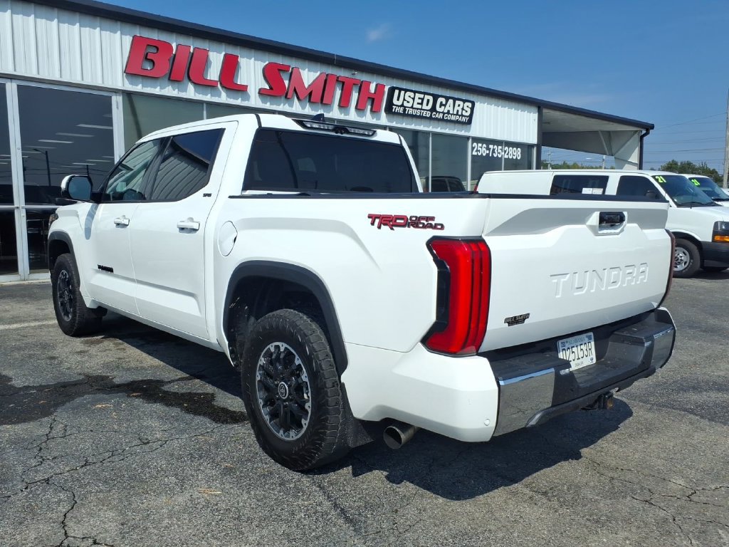 Used 2022 Toyota Tundra SR5 RWD image 5