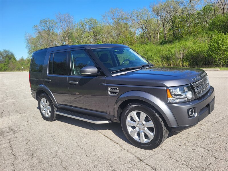 Used 2016 Land Rover LR4 HSE AWD/4WD image 8