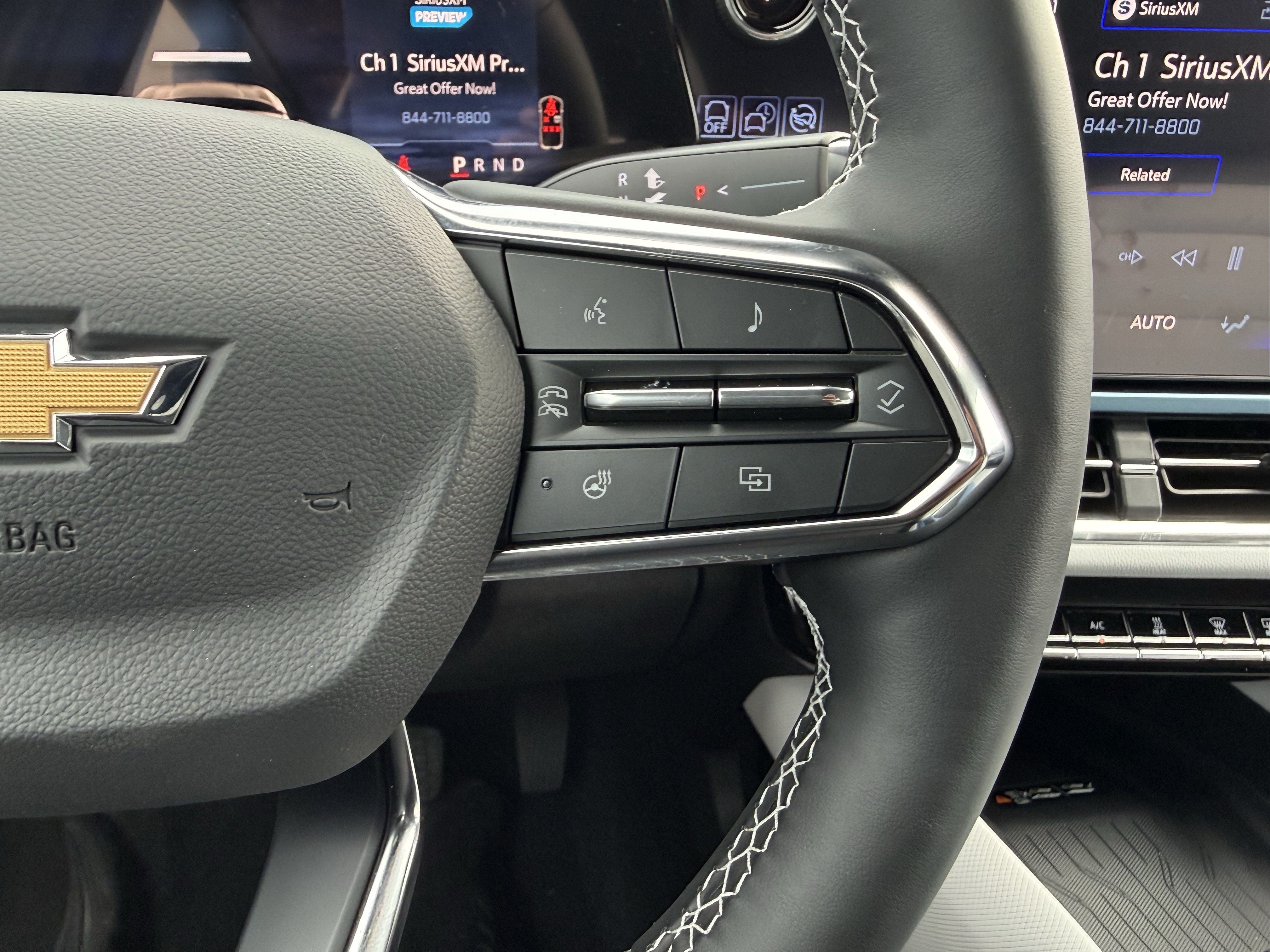New 2026 Chevrolet Equinox EV LT AWD/4WD image 19