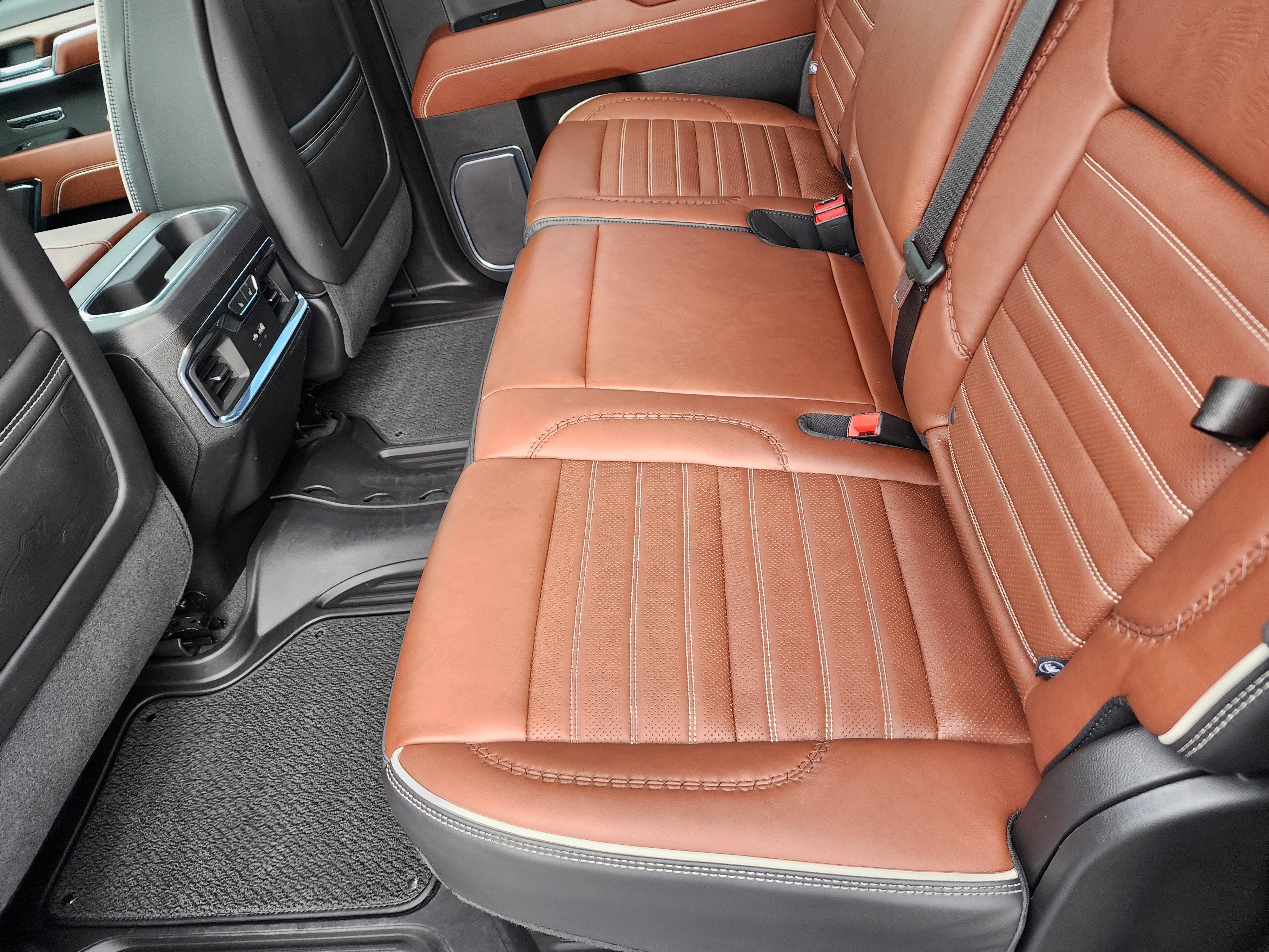 Used 2024 GMC Sierra 1500 Denali Ultimate image 15