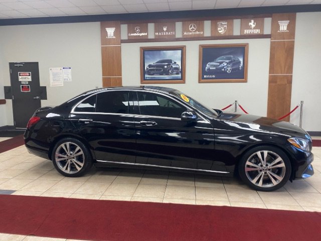 Used 2018 Mercedes-Benz C 300 Sedan image 4