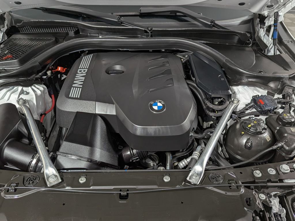 Used 2025 BMW 530i xDrive AWD/4WD image 46