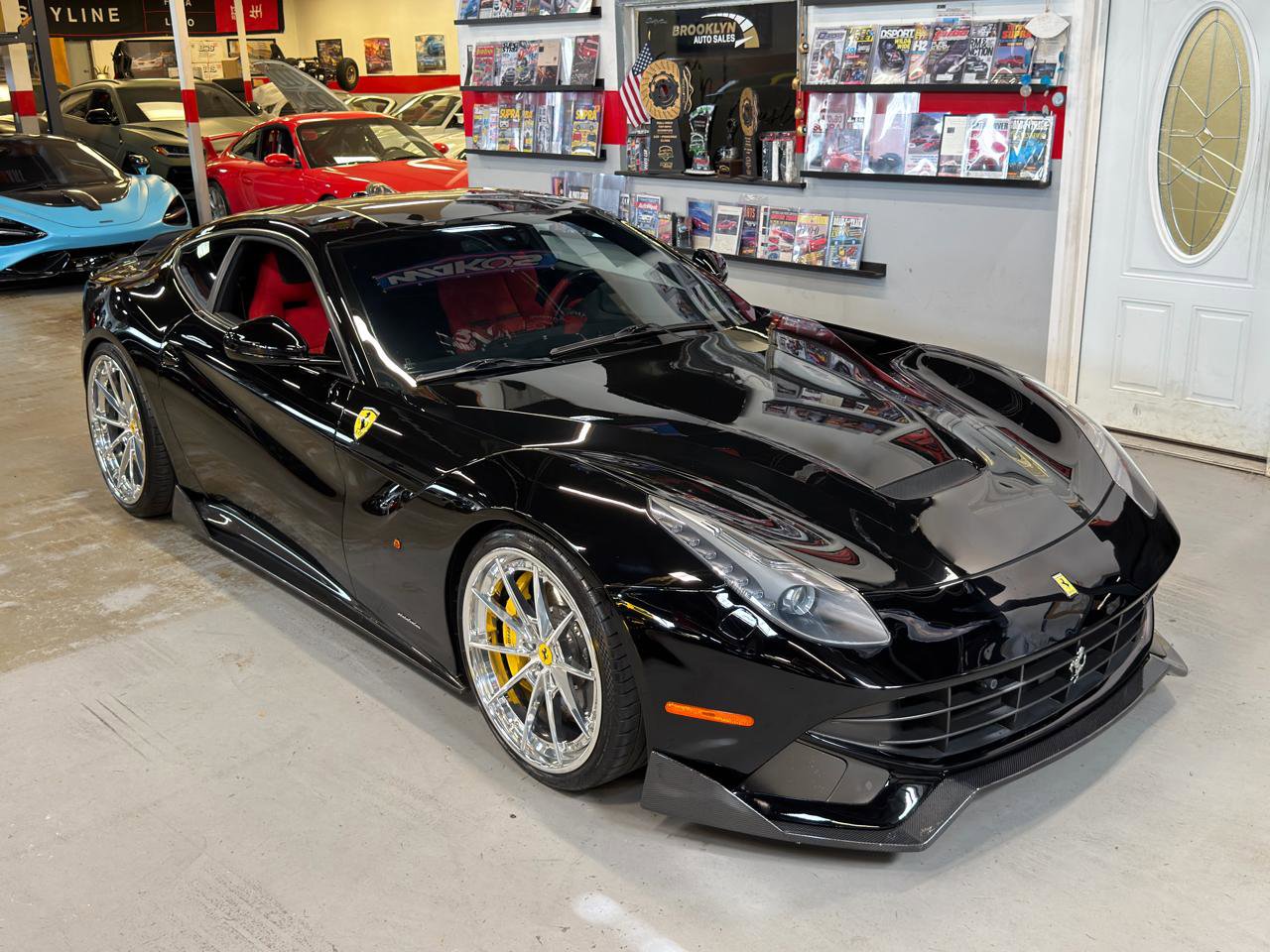 Used 2013 Ferrari F12 Berlinetta RWD image 3