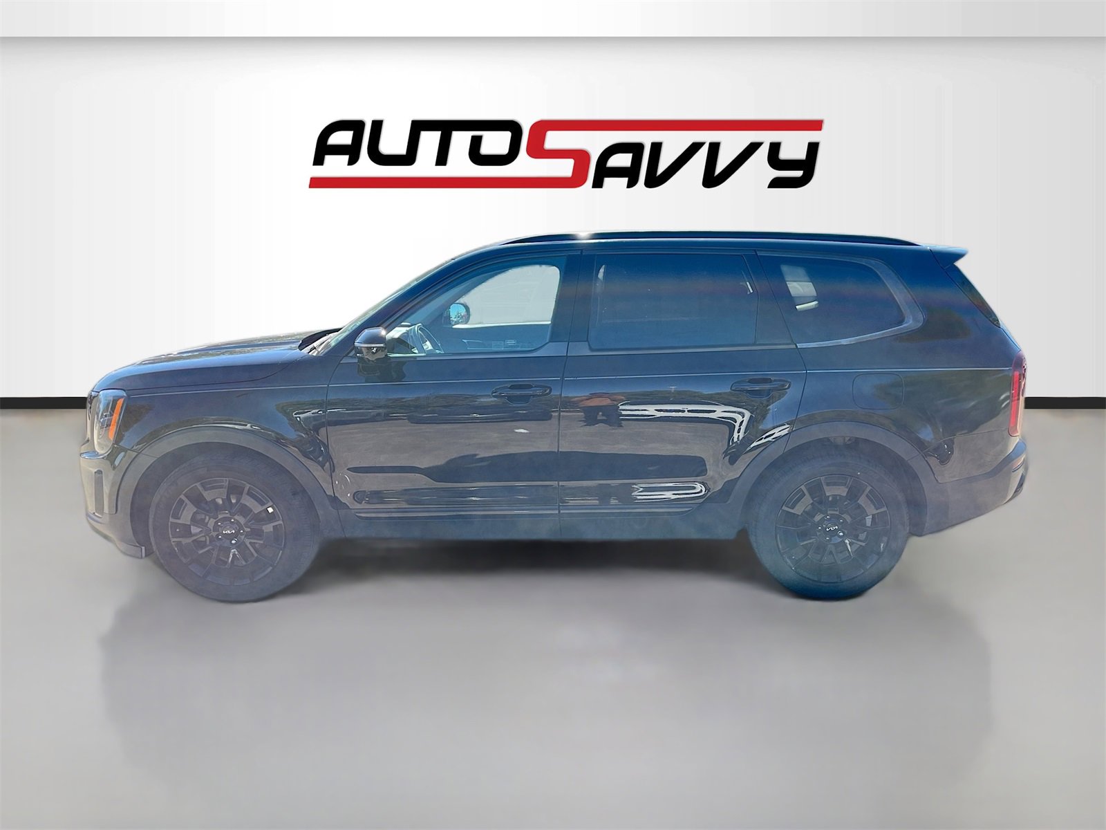 Used 2022 Kia Telluride SX w/ Nightfall Edition Package image 4