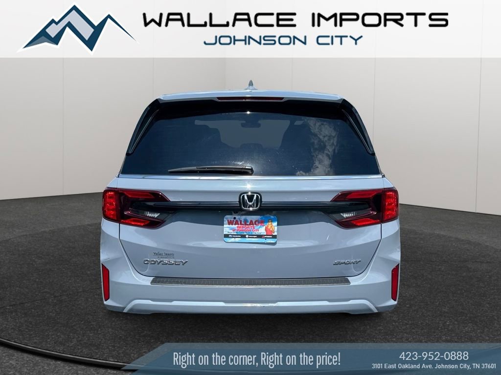 Used 2025 Honda Odyssey Sport-L video 4