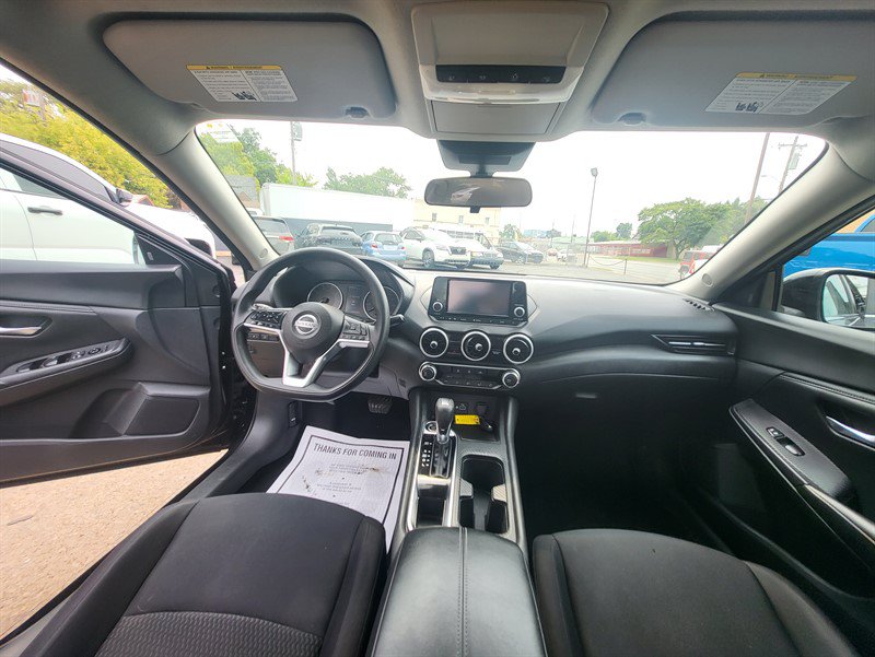 Used 2020 Nissan Sentra S FWD image 13