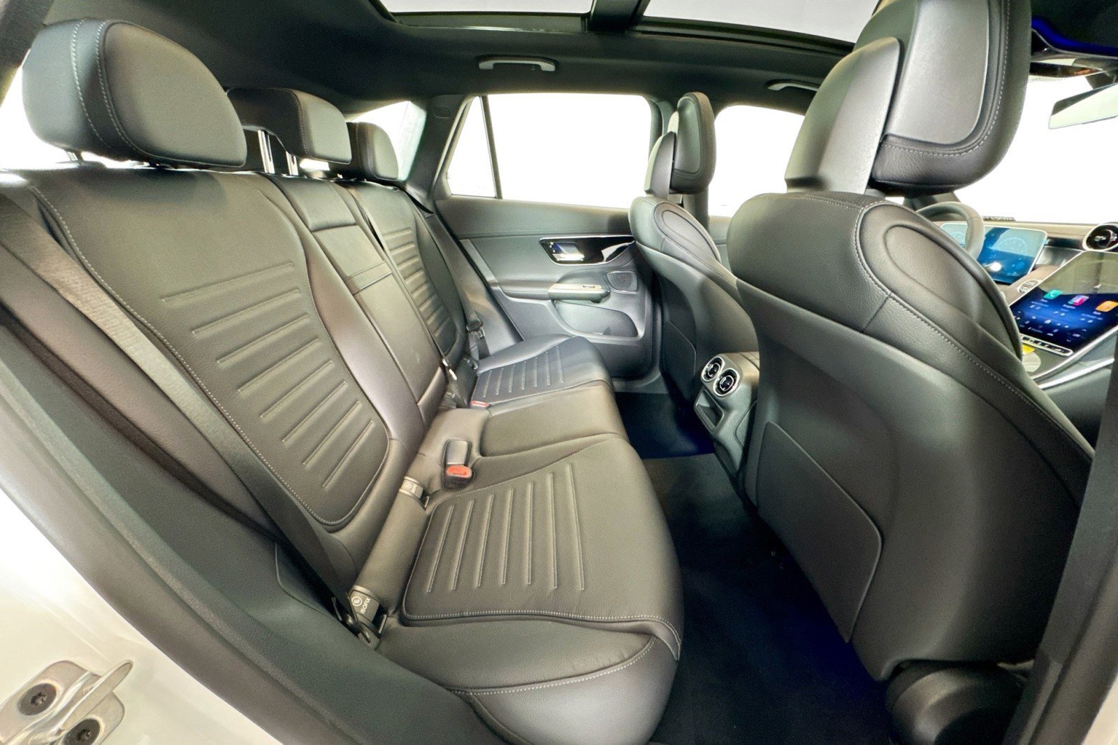 New 2026 Mercedes-Benz GLC 43 AMG 4MATIC image 25