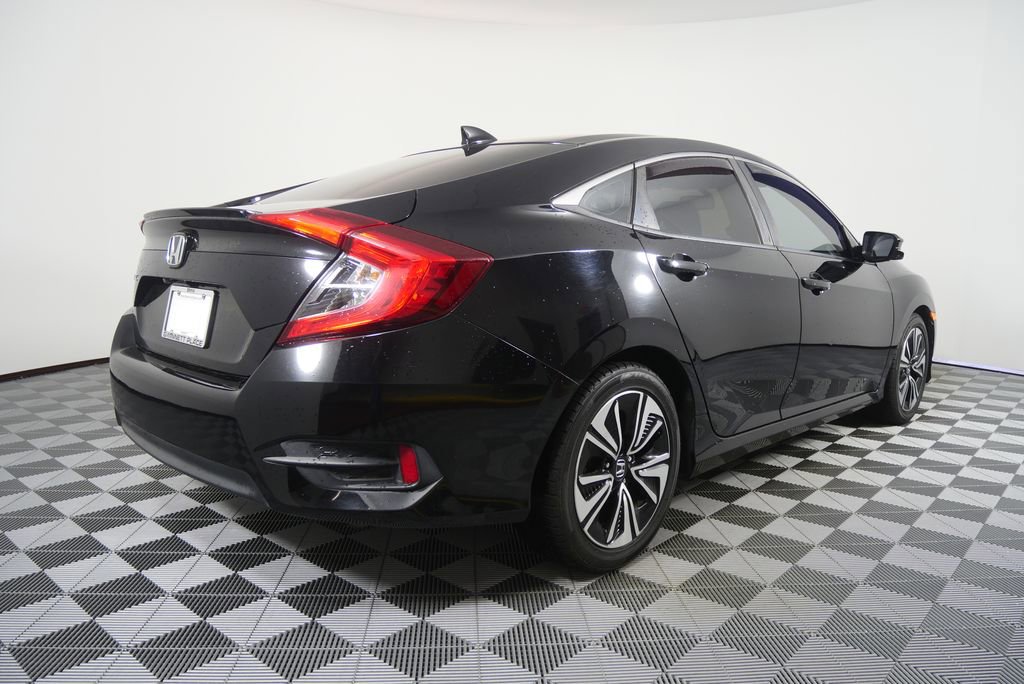 Used 2018 Honda Civic EX-L image 3