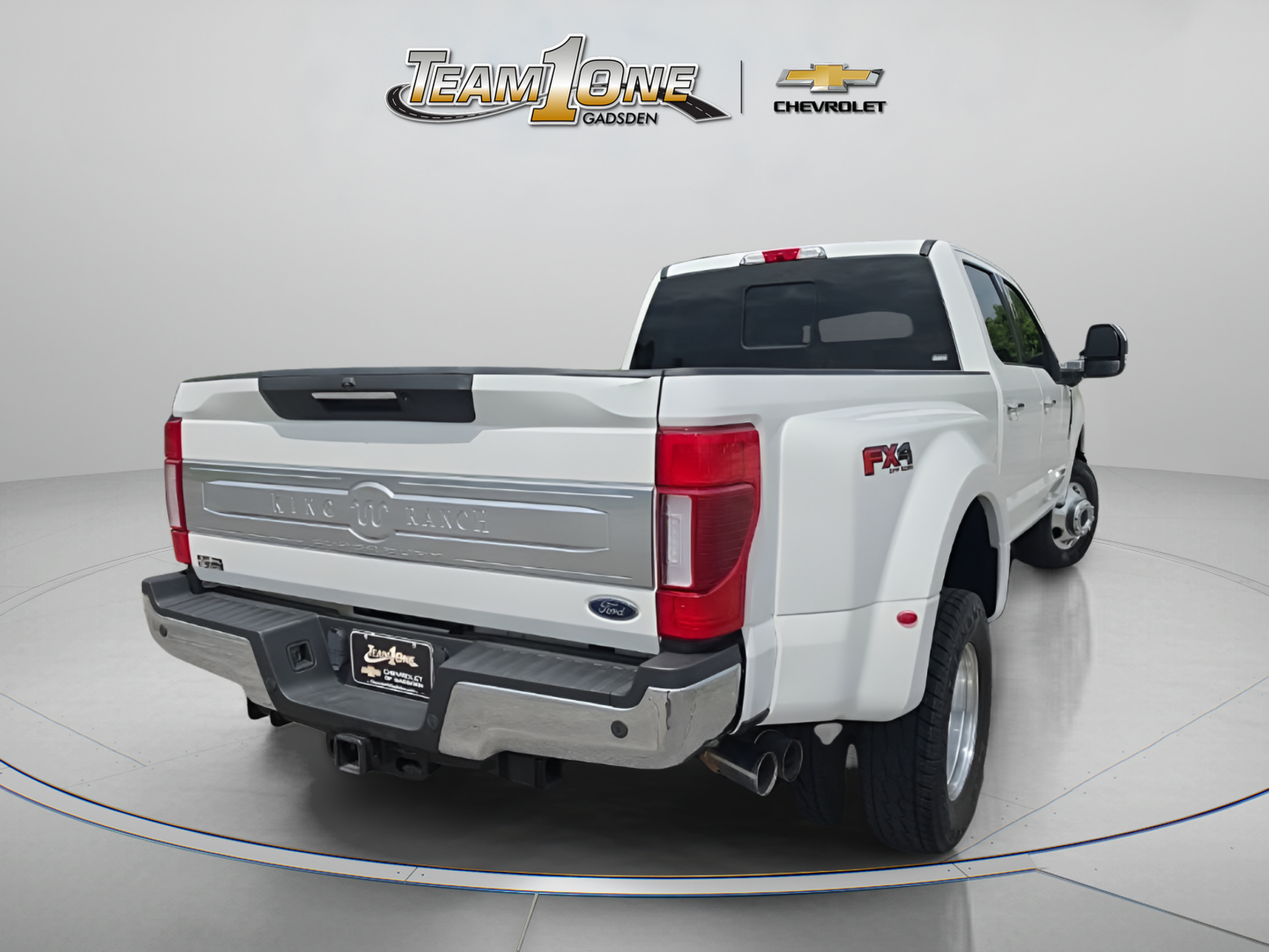 Used 2022 Ford F350 King Ranch w/ King Ranch Ultimate Package AWD/4WD image 8