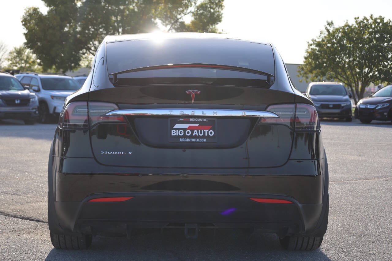 Used 2018 Tesla Model X 75D AWD/4WD image 10