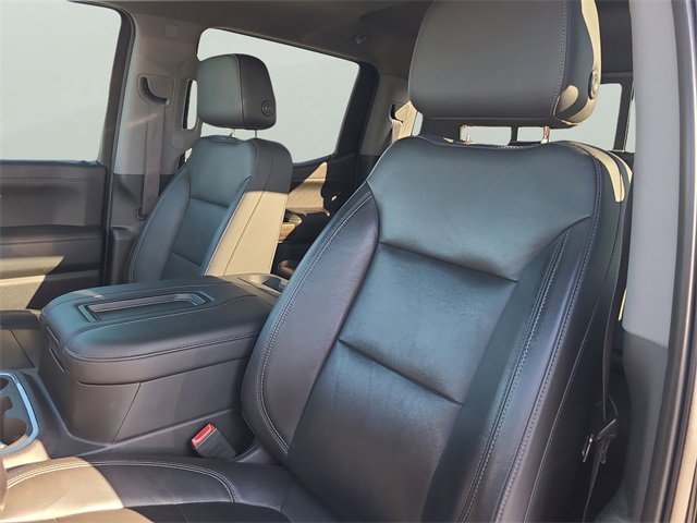 Used 2020 Chevrolet Silverado 1500 RST w/ All-Star Edition image 32