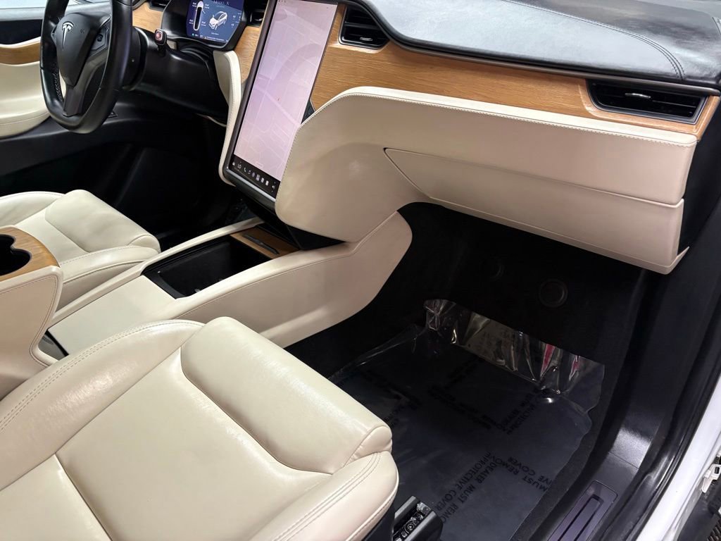 Used 2020 Tesla Model X Long Range AWD/4WD image 55