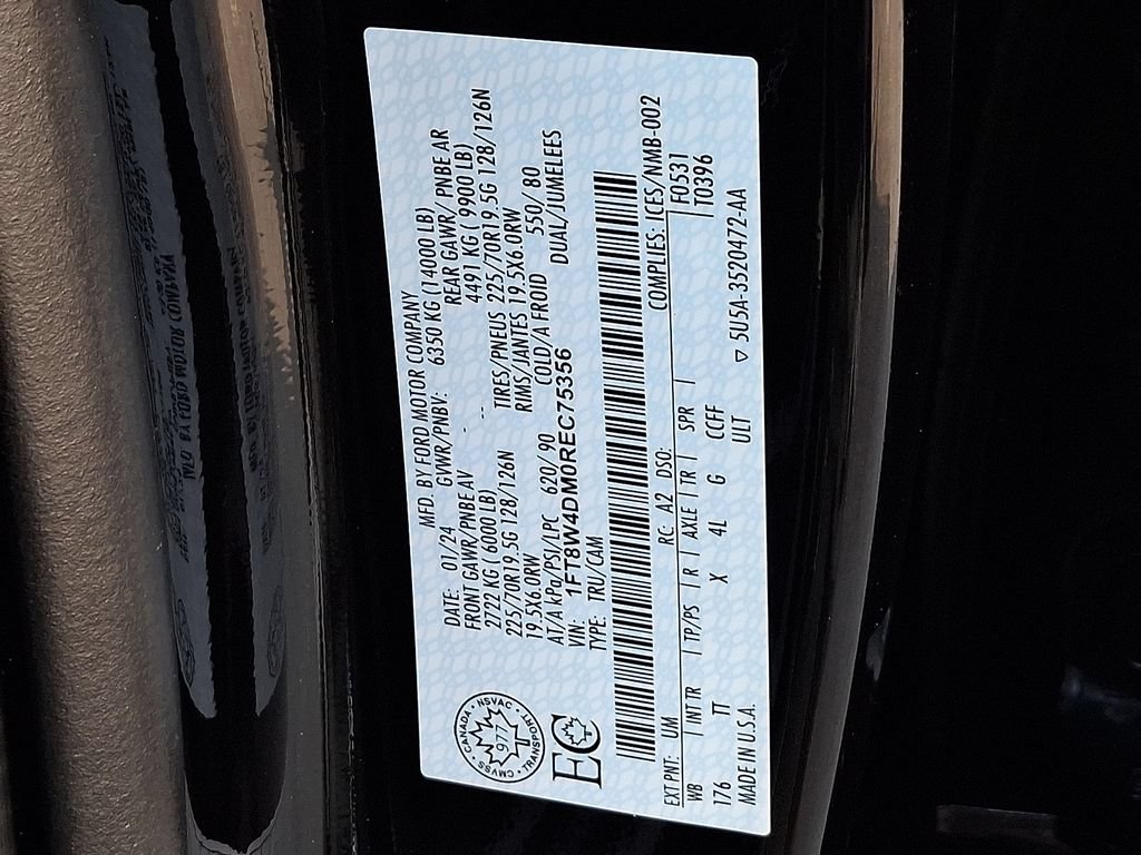 Used 2024 Ford F450 Limited AWD/4WD image 35