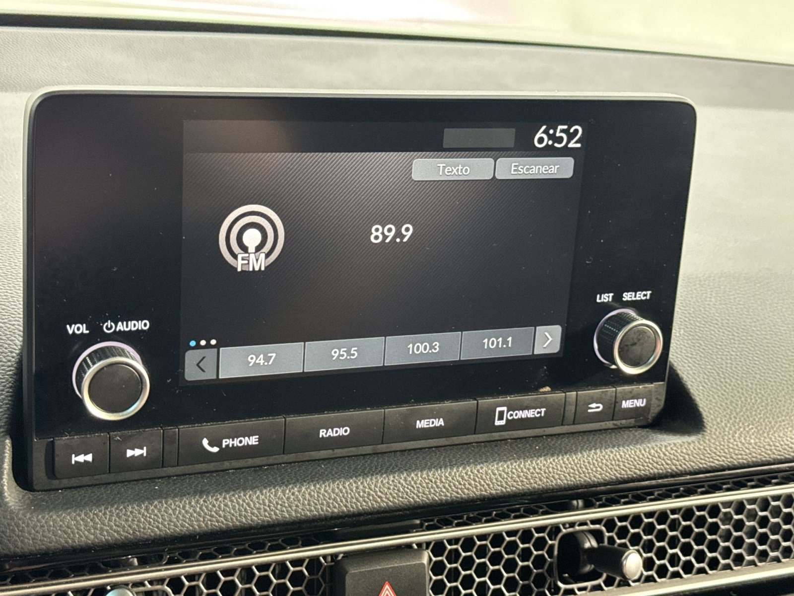 Used 2022 Honda Civic Sport image 32