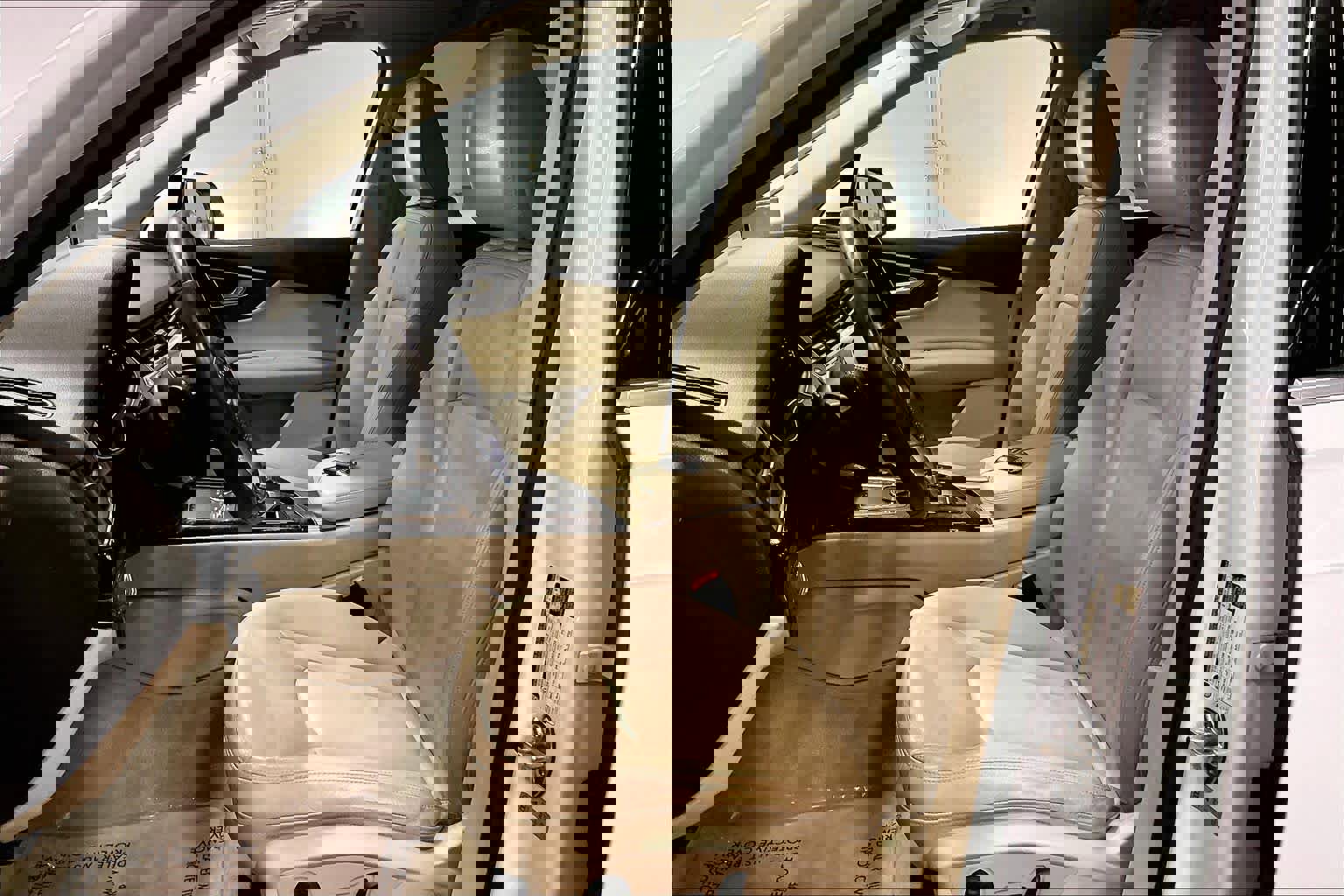 Used 2017 Audi Q7 3.0T Premium Plus w/ Premium Plus Package image 28