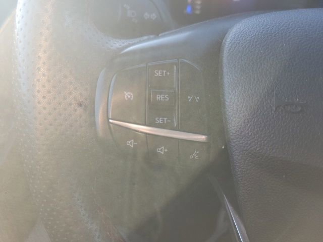 Used 2023 Ford Escape ST-Line image 12