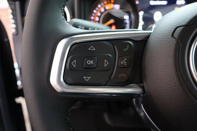 New 2026 Jeep Wrangler Unlimited Sahara AWD/4WD image 15
