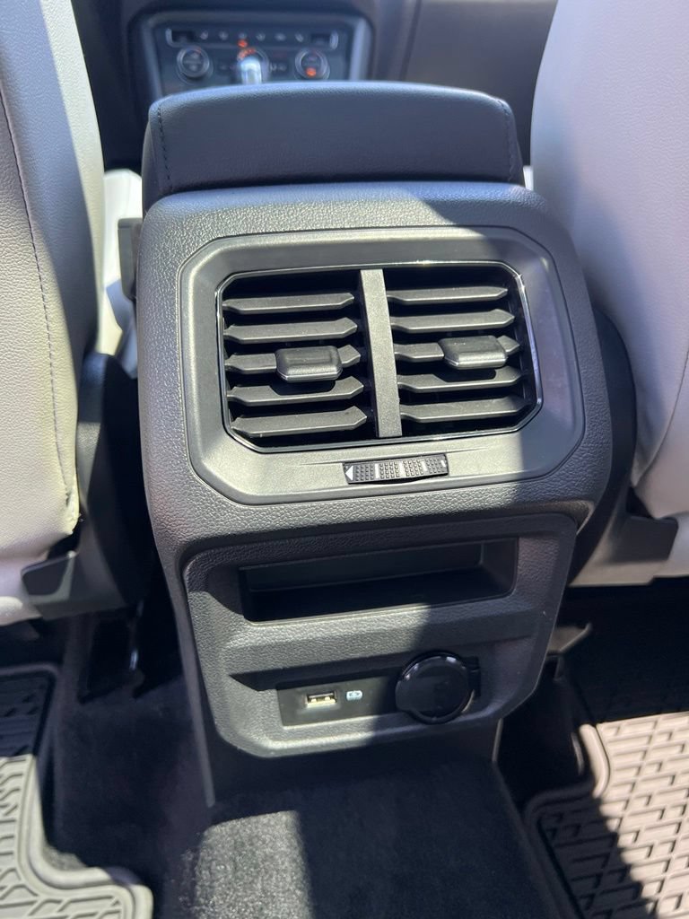 Used 2020 Volkswagen Tiguan SE R-Line AWD/4WD image 20