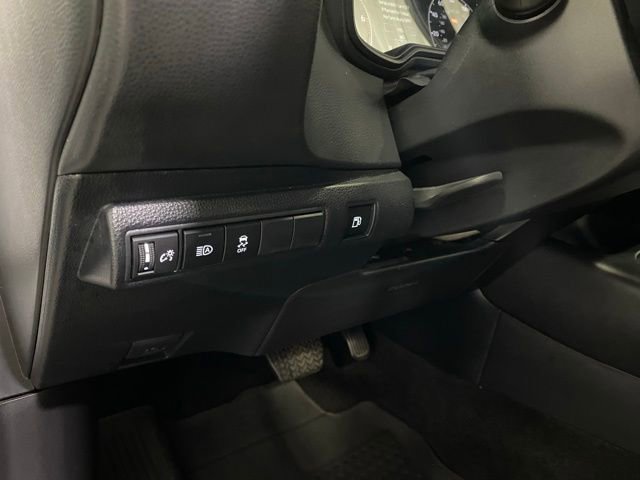 Certified 2024 Toyota Corolla SE image 14