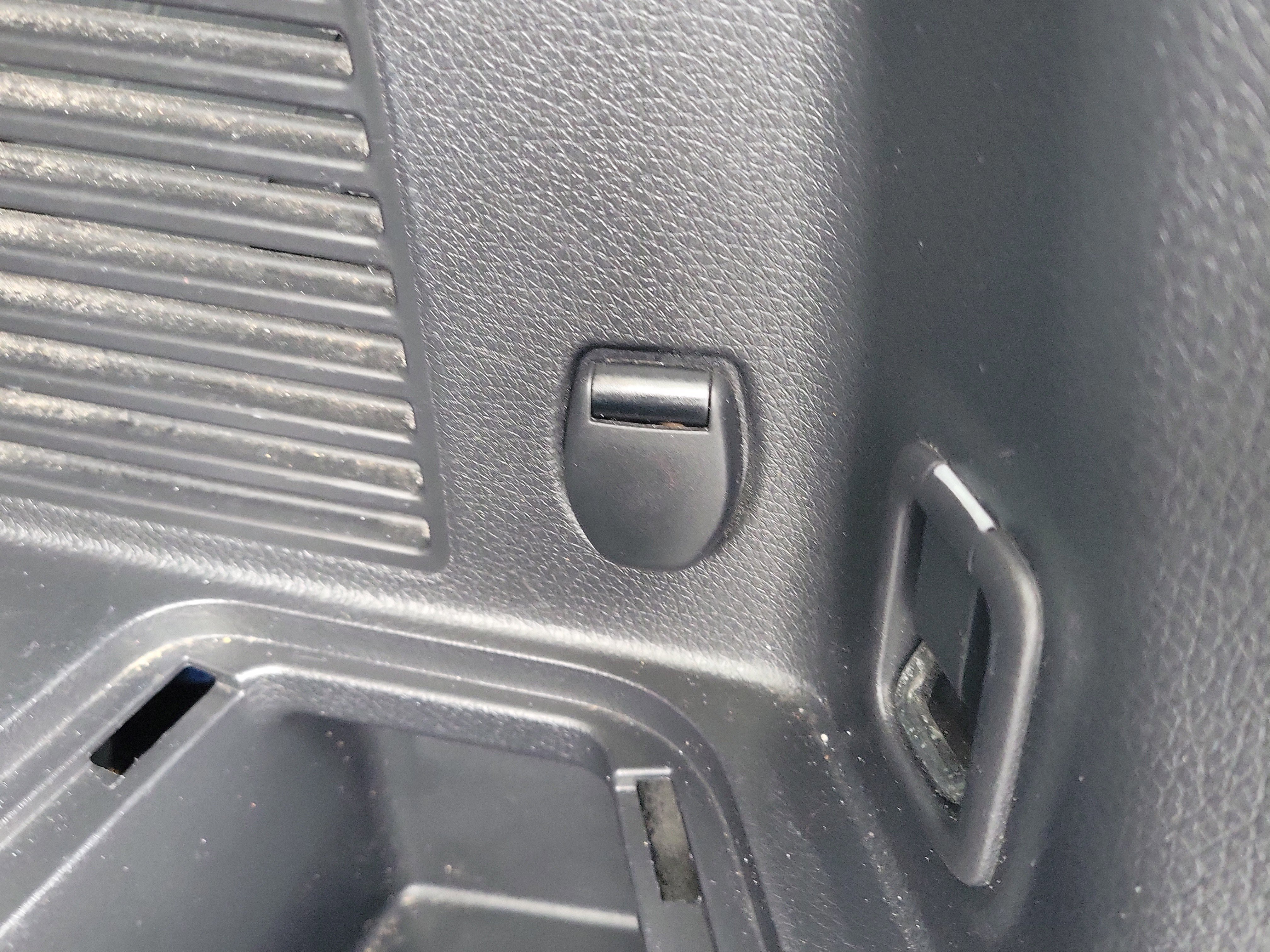 Certified 2020 Nissan Rogue S w/ Special Edition Package image 12