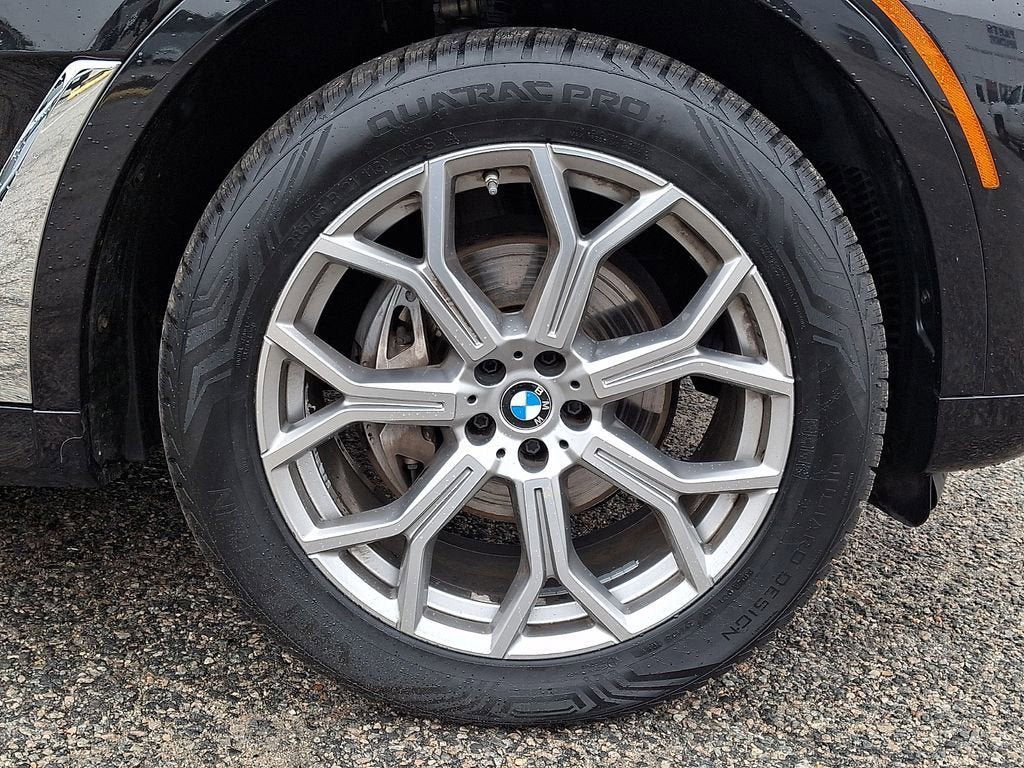 Used 2022 BMW X7 xDrive40i AWD/4WD image 8