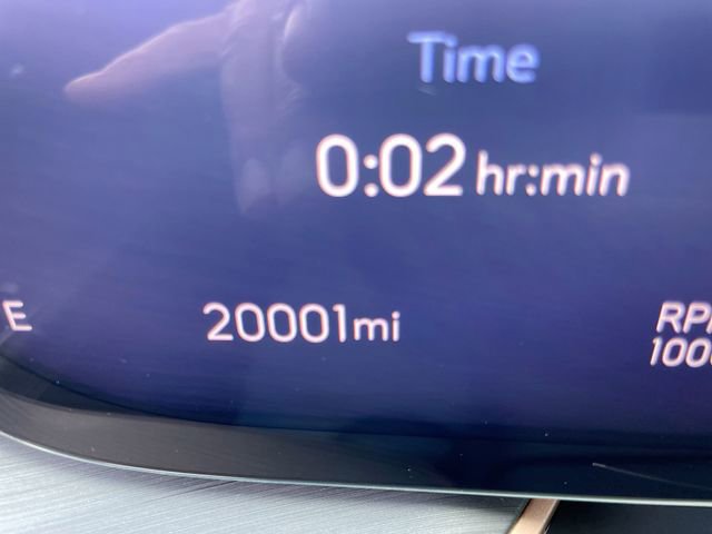 Used 2025 Buick Envision Sport Touring image 26