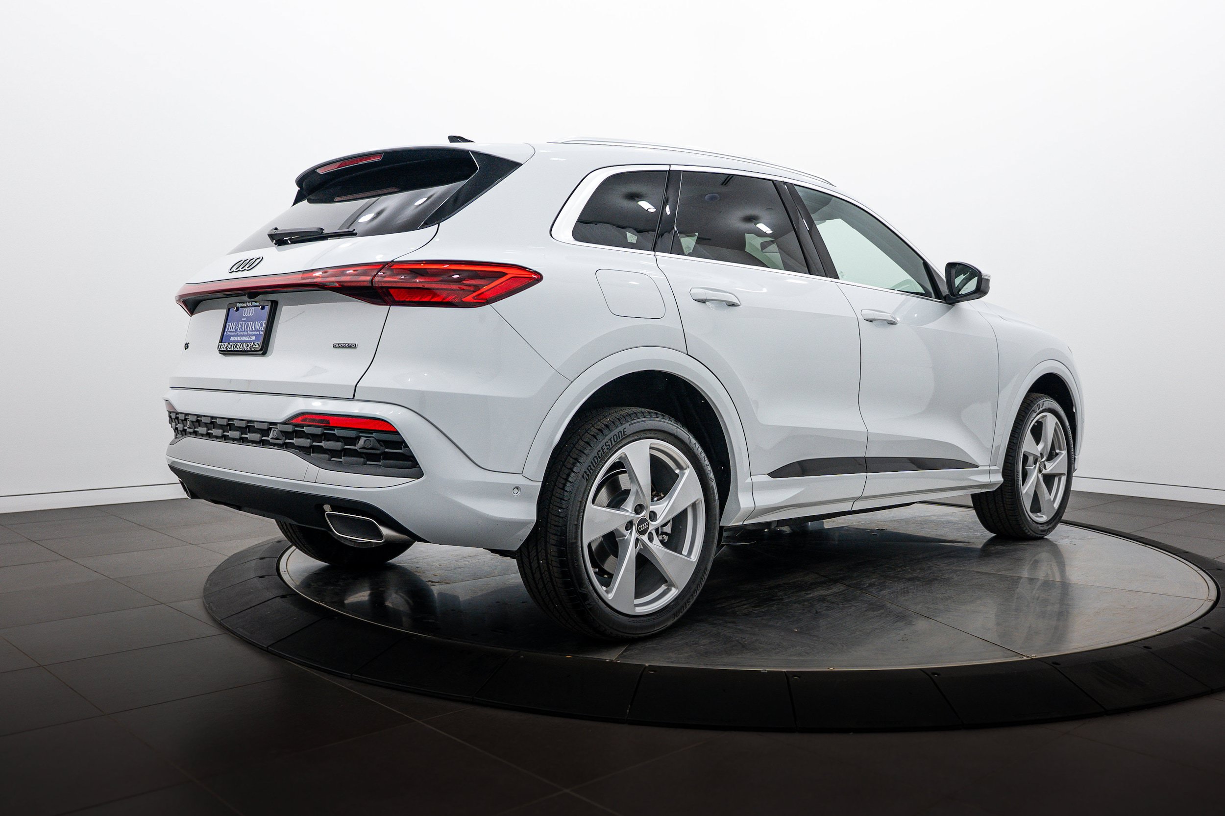 Used 2025 Audi Q5 Premium Plus AWD/4WD image 4