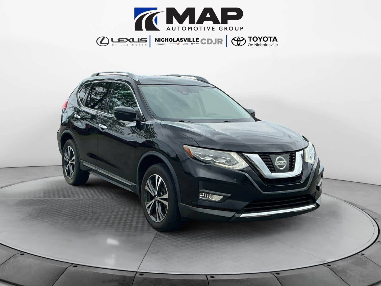Used 2017 Nissan Rogue SL w/ SL Premium Package AWD/4WD image 7