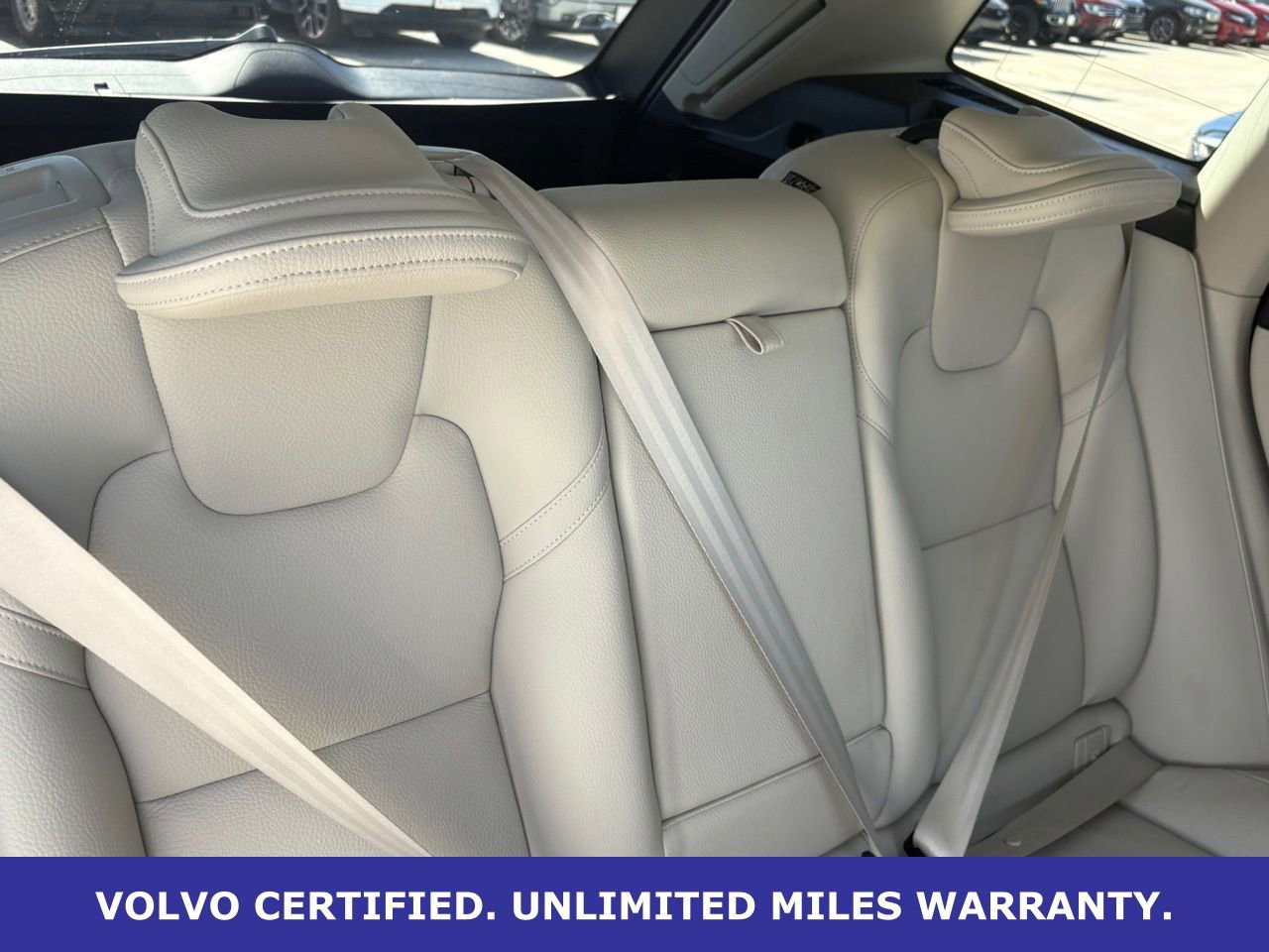 Certified 2023 Volvo XC60 T8 Plus w/ Climate Package image 34