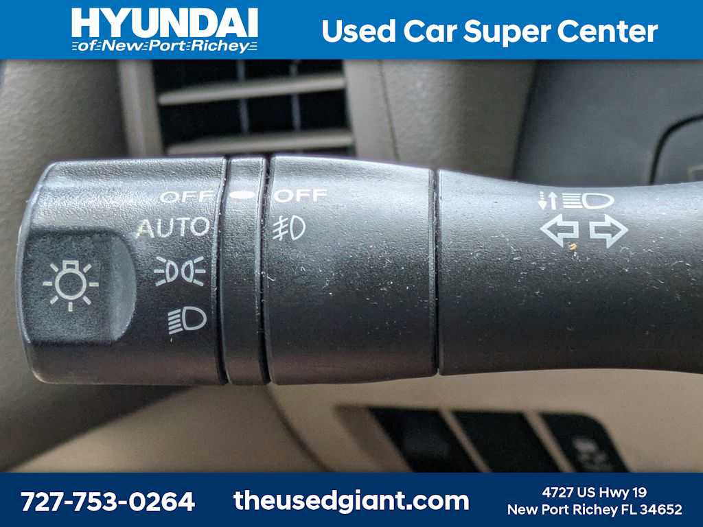 Used 2011 Nissan Altima 2.5 SL w/ Technology Pkg FWD image 34