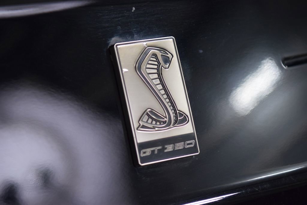 Used 2020 Ford Mustang Shelby GT350 w/ Technology Package image 24