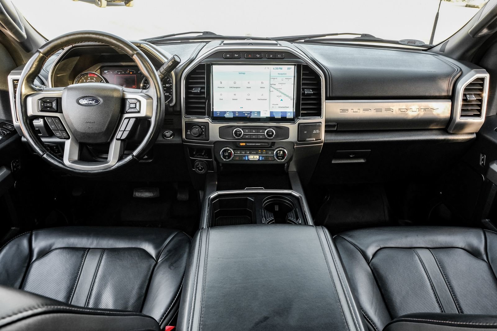 Used 2022 Ford F250 Platinum w/ FX4 Off-Road Package AWD/4WD image 19