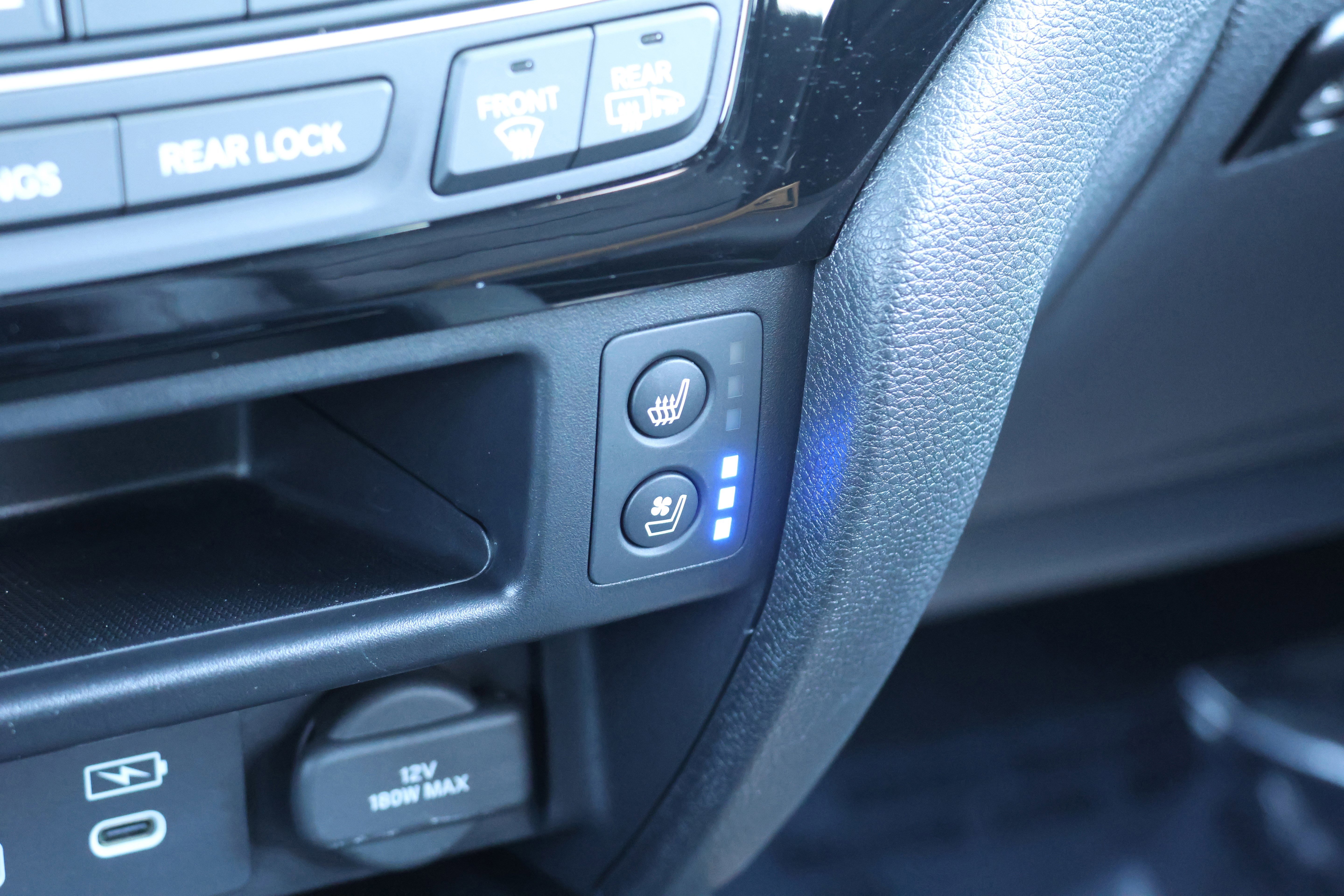 Used 2025 Honda Ridgeline Black Edition image 29