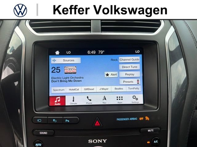 Used 2019 Ford Explorer Platinum AWD/4WD image 25