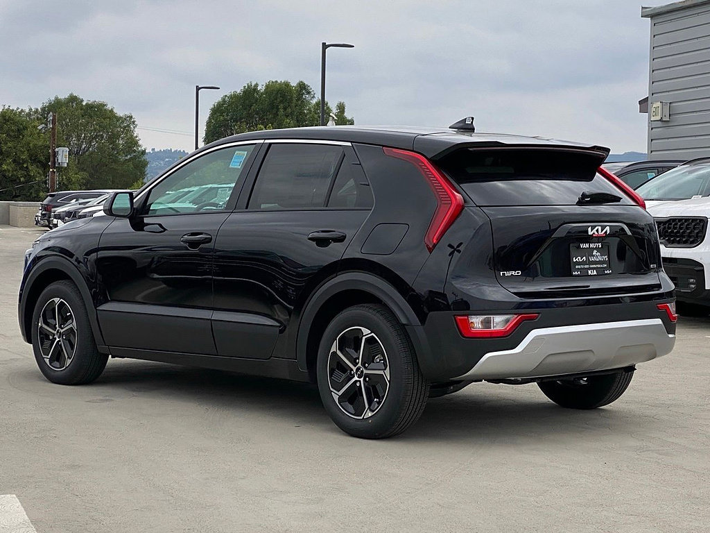 New 2026 Kia Niro LX FWD image 6